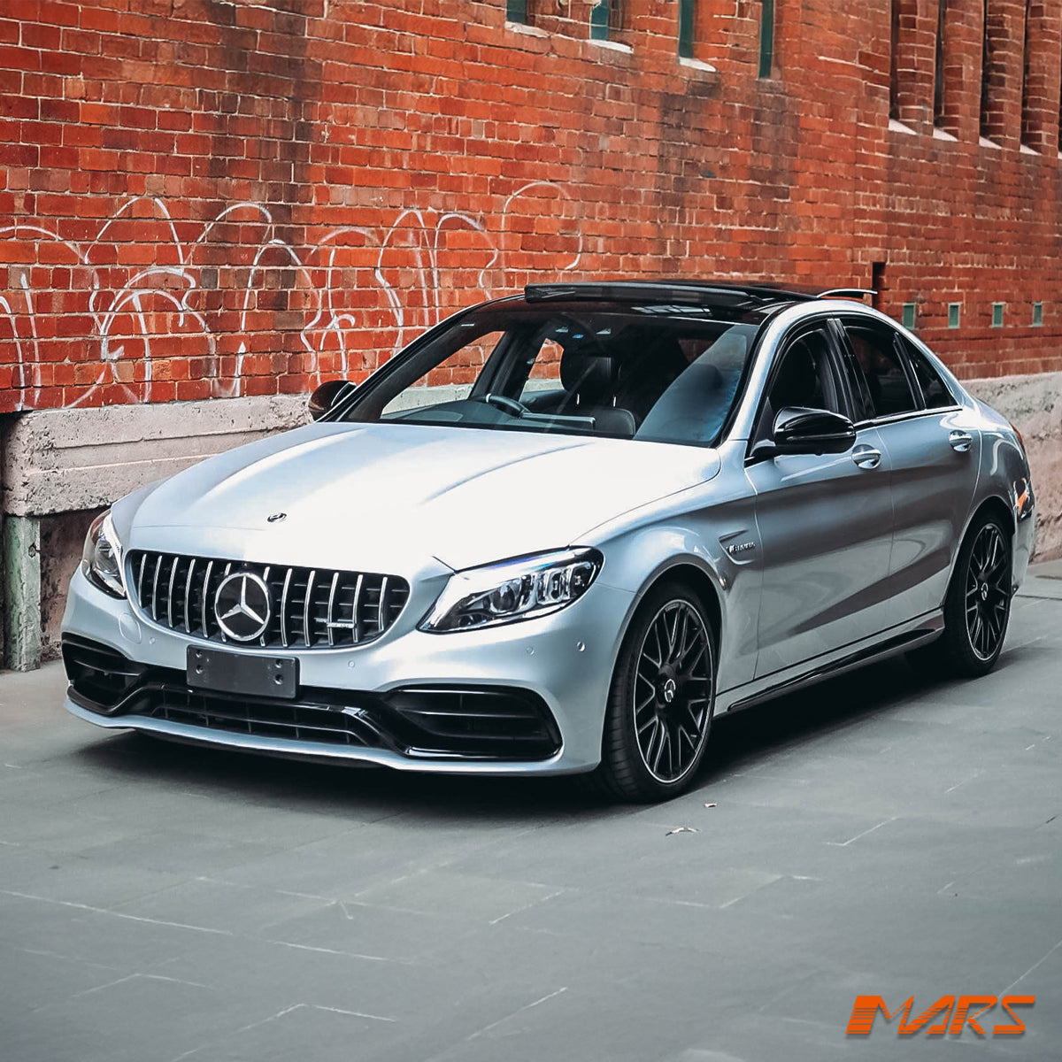 W205-C63-FB-BF-13.jpg