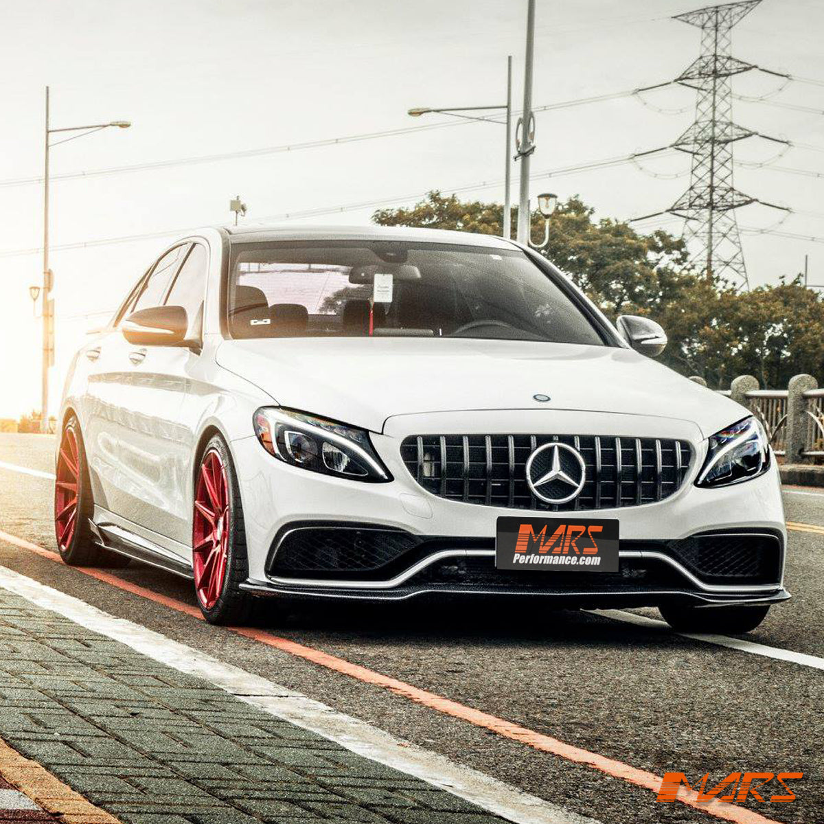 W205-S1-15-GT-FG-NH-GB-12.jpg
