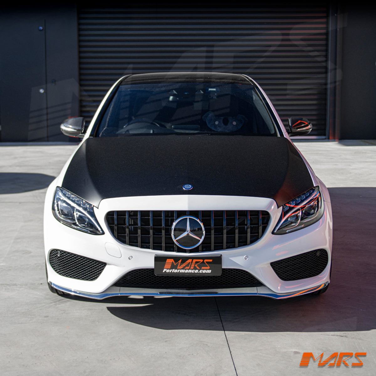 W205-S1-15-GT-FG-NH-GB-17.jpg