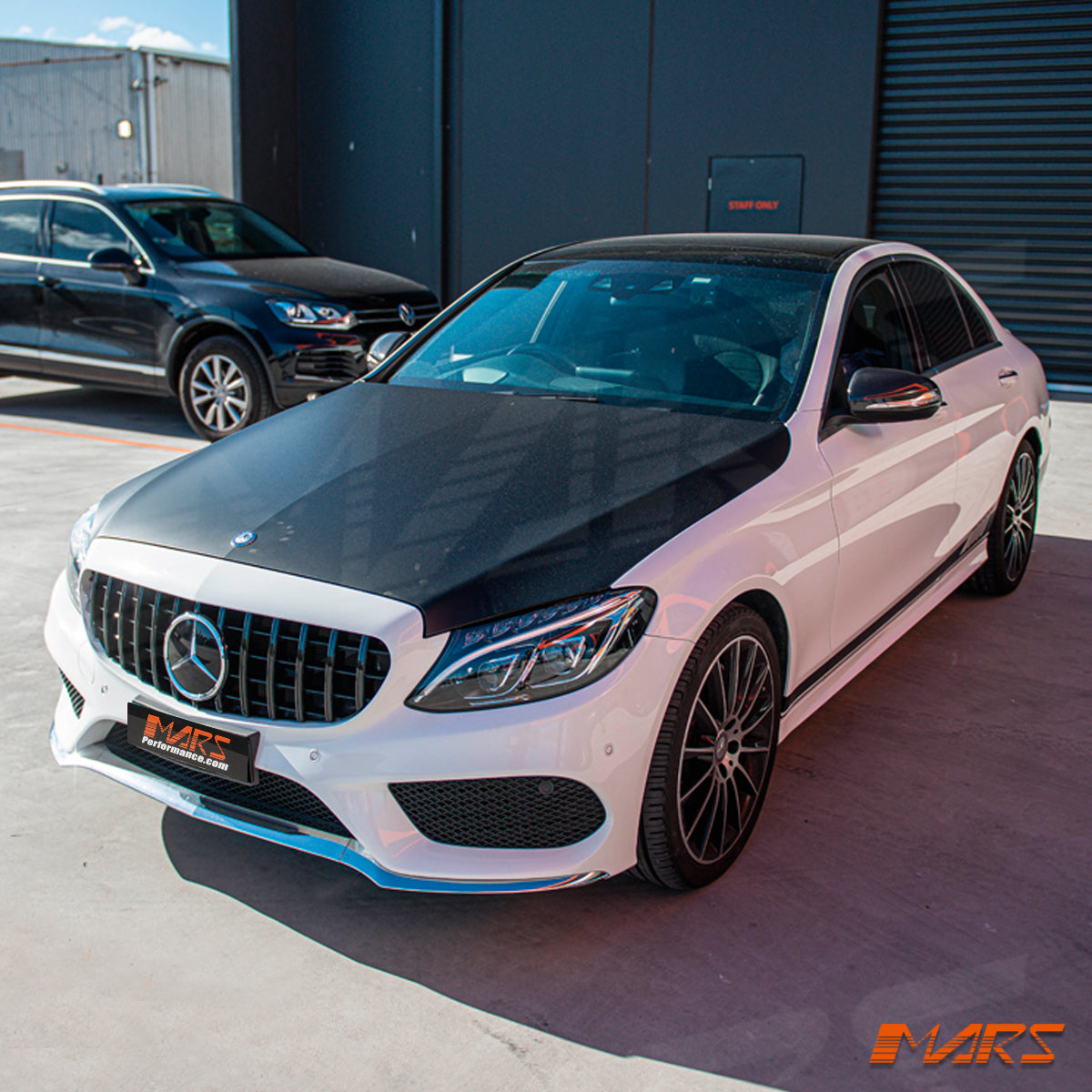 W205-S1-15-GT-FG-NH-GB-18.jpg