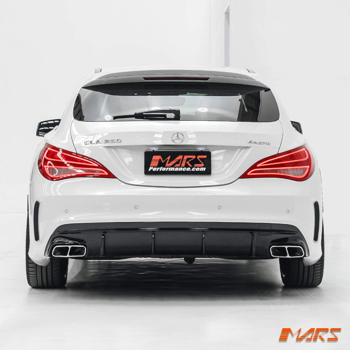 Mercedes W117 rear diffuser to fit CLA45 AMG with exhaust tips Mercedes W117 rear diffuser to fit CLA45 AMG with exhaust tips