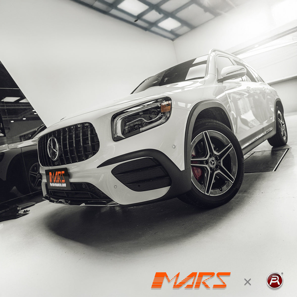 X247-GLB-S1-20-AMG-GT-FG-GB-FS-15.jpg