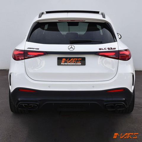 X254-S1-23-GLC63-RBD-GB-BF-14.jpg