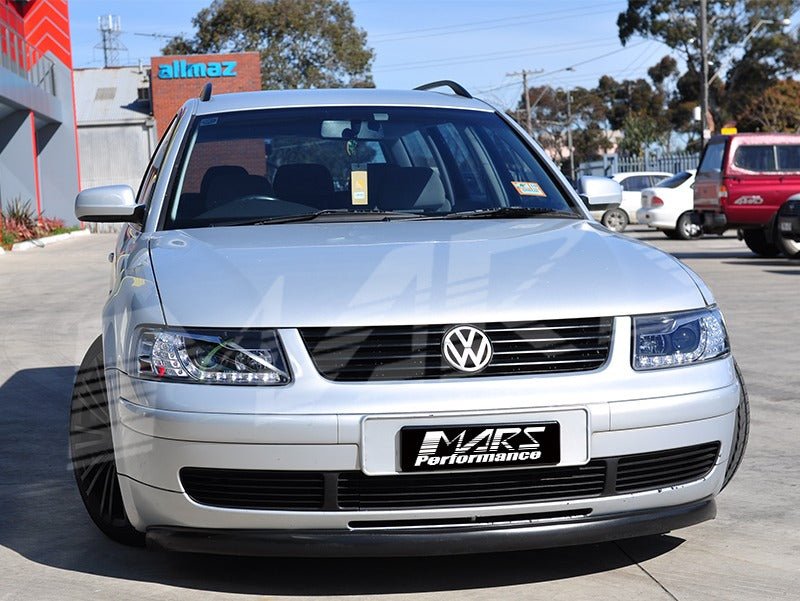 Black DRL LED Projector Head Lights with LED Indicators for VolksWagen VW Passat 1997 - 2000 - Mars Performance