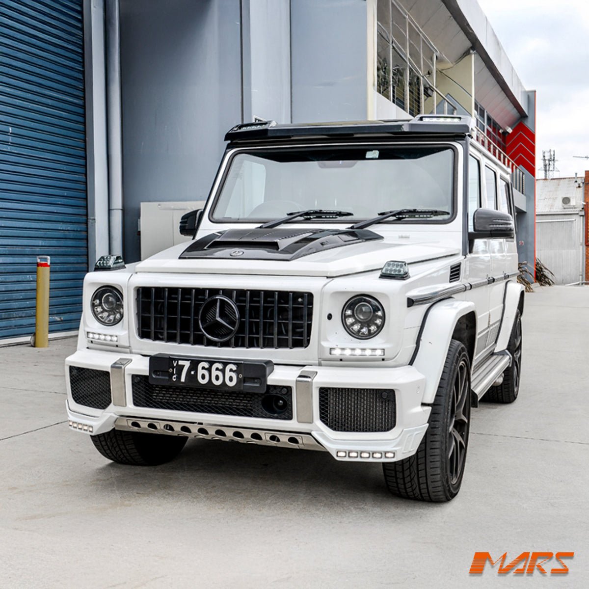 Carbon Fibre Brabus WideStar Style Bonnet Hood Top Vent Scoop Bodykit for Mercedes - Benz G - Class W463 1986 - 2018 & AMG G55 G63 - Mars Performance