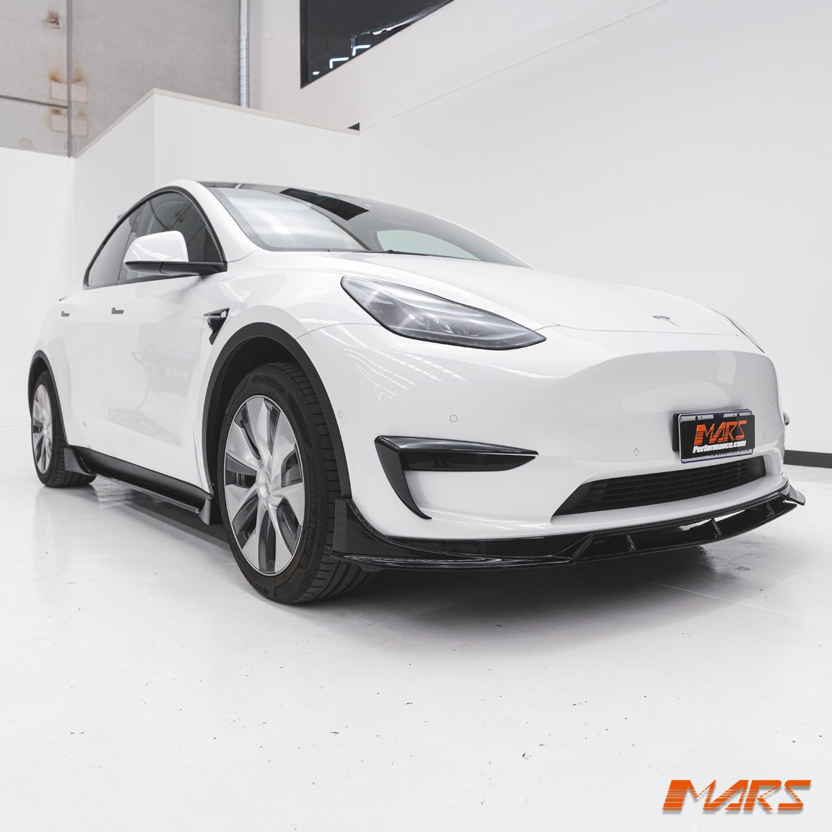 Gloss Black Aero DYNAMIC Front Bumper bar Side Blade Canard Spoiler BodyKit for Tesla Model Y 2022 - 2024 - Mars Performance