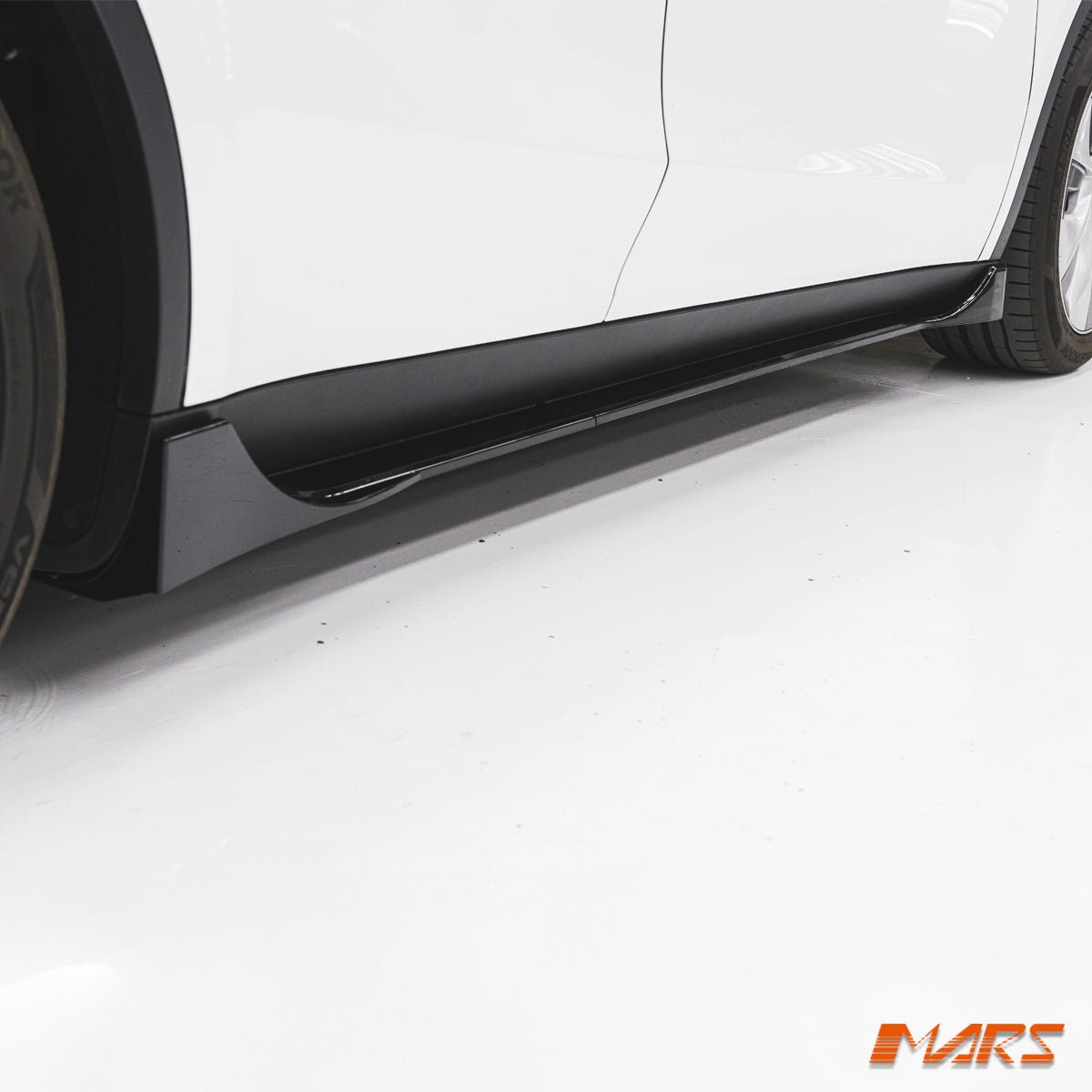 Gloss Black Aero DYNAMIC Lower Side Skirts Lip Spoiler BodyKit for Tesla Model Y 2022 - 2024 - Mars Performance