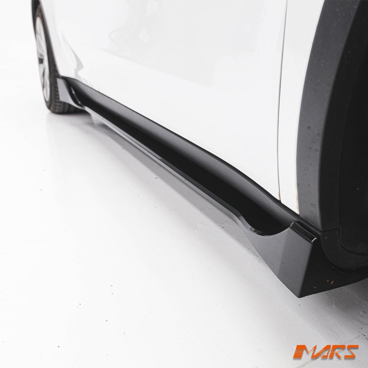 Gloss Black Aero DYNAMIC Lower Side Skirts Lip Spoiler BodyKit for Tesla Model Y 2022 - 2024 - Mars Performance
