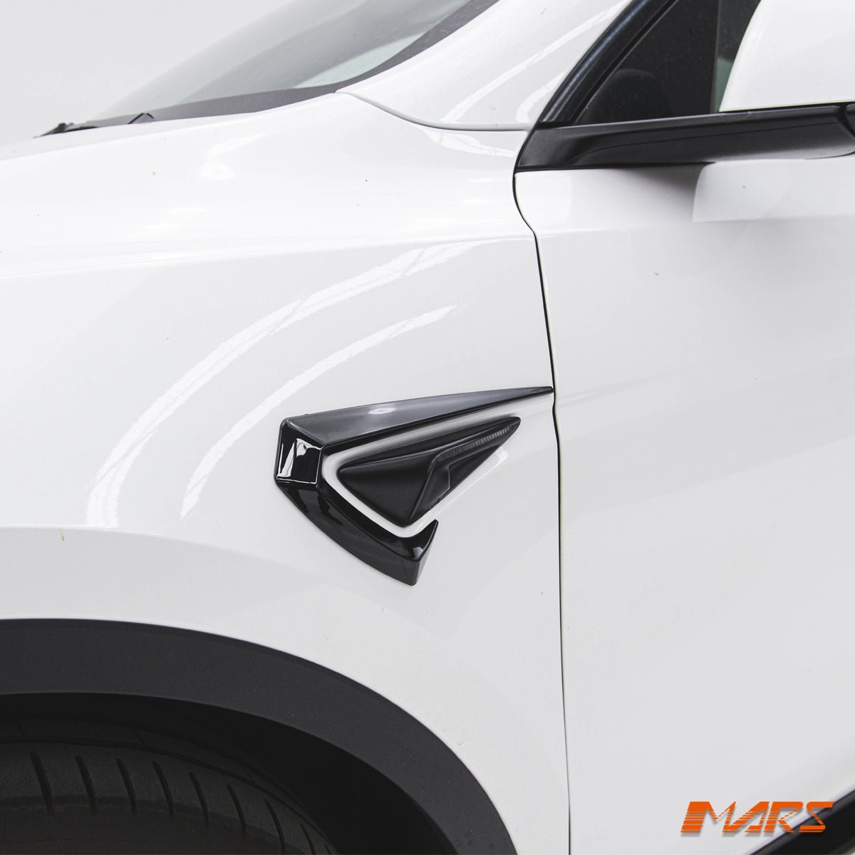 Gloss Black Aero DYNAMIC Side Fender Guard Camera Vent Blade Canard BodyKit for Tesla Model Y 2022 - 2024 - Mars Performance