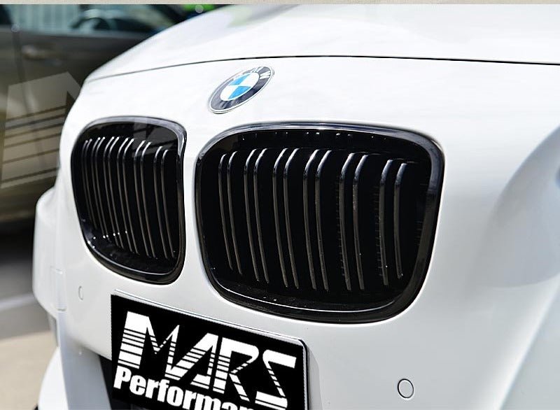 Gloss Black M4 style Front Bumper Bar Bodykit Kidney Grille Grill for BMW 1 Series F20 Hatch Pre LCI 2011 - 2015 - Mars Performance