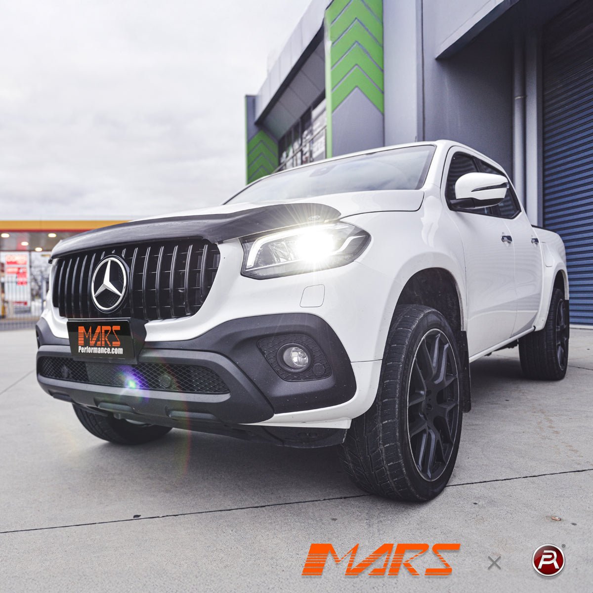 Gloss Black Panamericana Front Bumper Bar Grille Grill Bodykit for Mercedes - Benz X - Class Pick Up Ute W470 2017 - 2021 - Mars Performance