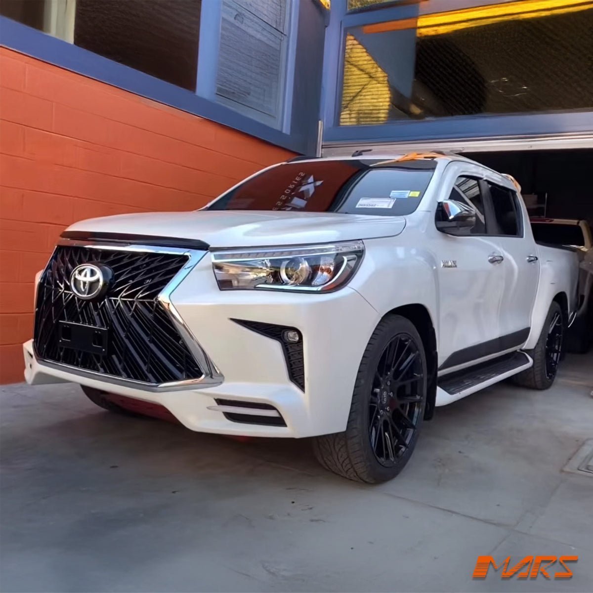 LX Style Front Bumper bar Bodykit with Grille & LED DRL for Toyota Hilux REVO & ROCCO 2015 - 2020 - Mars Performance