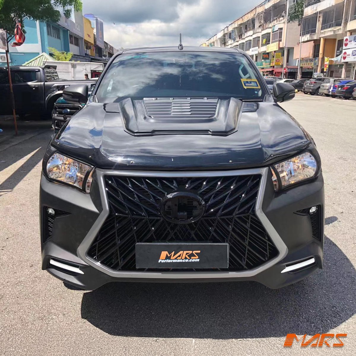 LX Style Front Bumper bar Bodykit with Grille & LED DRL for Toyota Hilux REVO & ROCCO 2015 - 2020 - Mars Performance