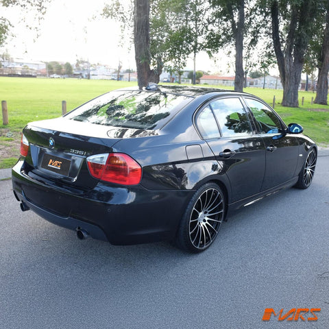M Tech Sport Style Rear Bumper Bar Bodykit with Twin Exhaust Outlet for BMW 3 Series E90 Sedan 335i 2005 - 2011 - Mars Performance