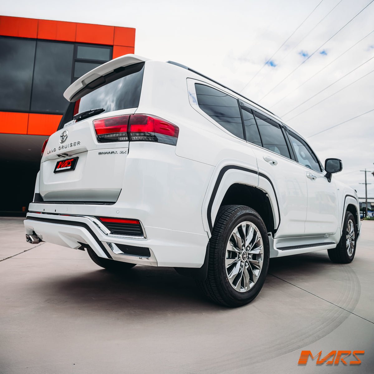 Modellista Style Bumper Bar Bodykit & Wheel Arches for Toyota Landcruiser 300 Series Sahara ZX 2021 - 2025 - Mars Performance