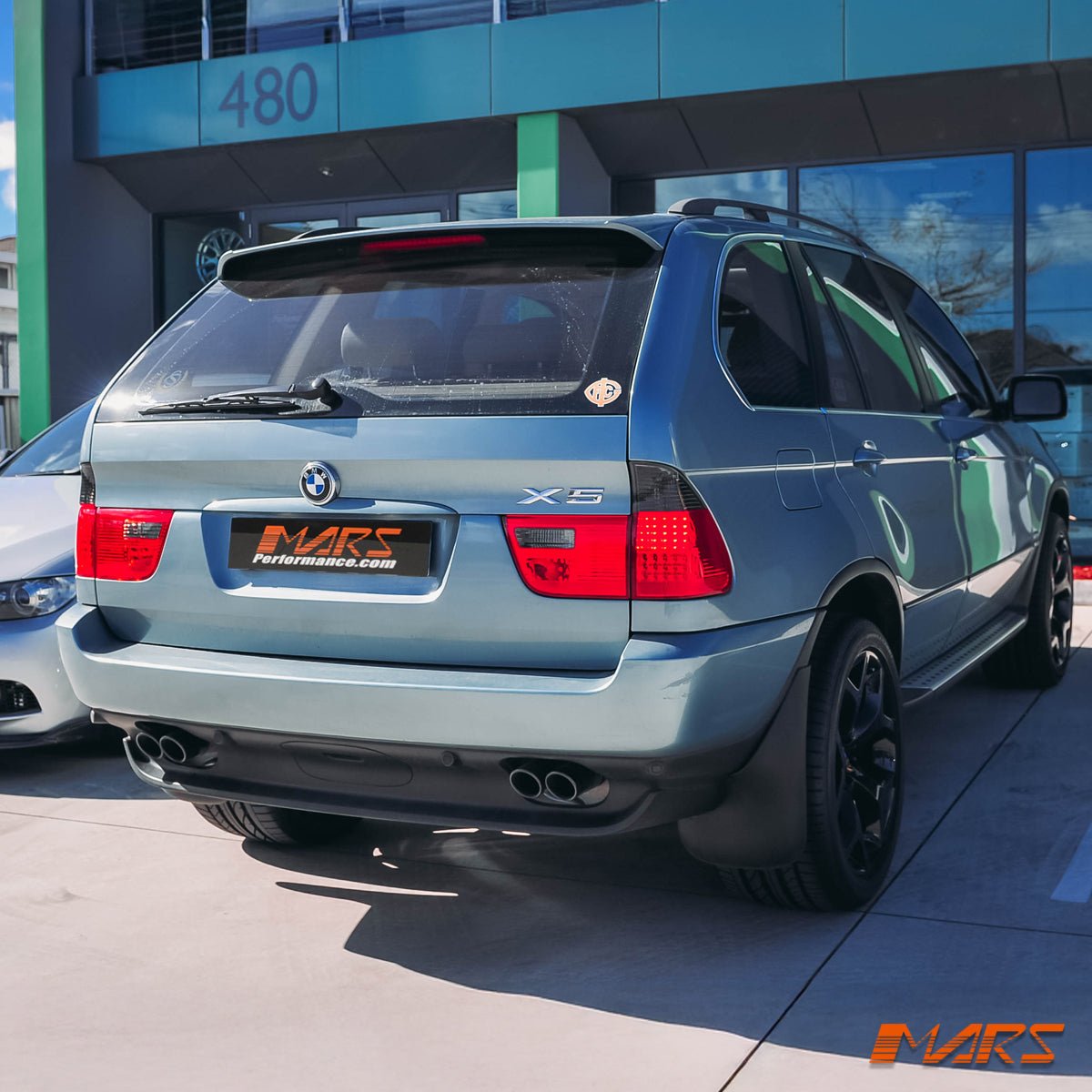Smoked Red LED Tail Lights & Tail Gate Garnish for BMW X5 E53 2000 - 2003 Pre LCI - Mars Performance